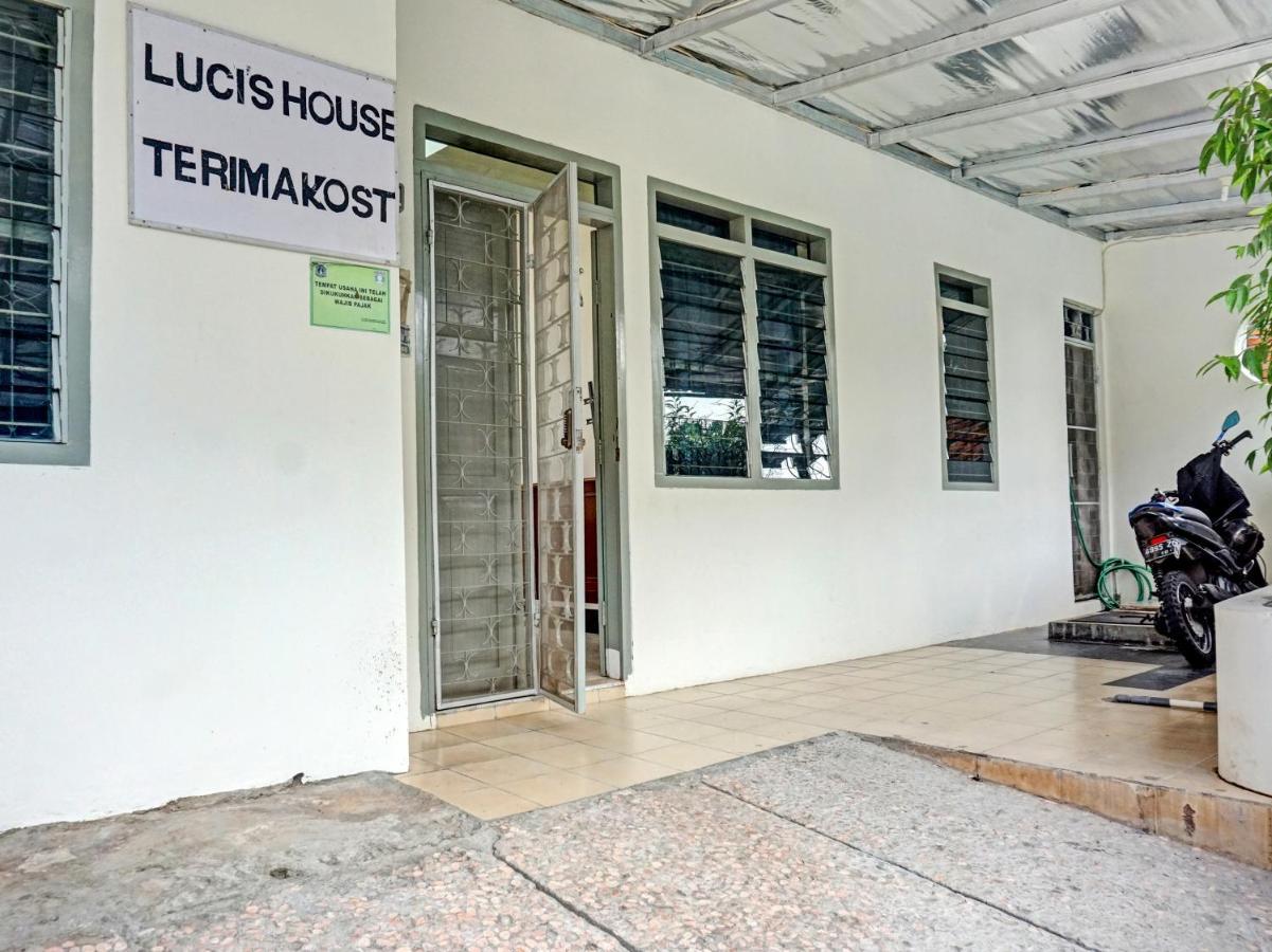 Hotel Oyo 91658 Luci'S House Jakarta Exterior foto